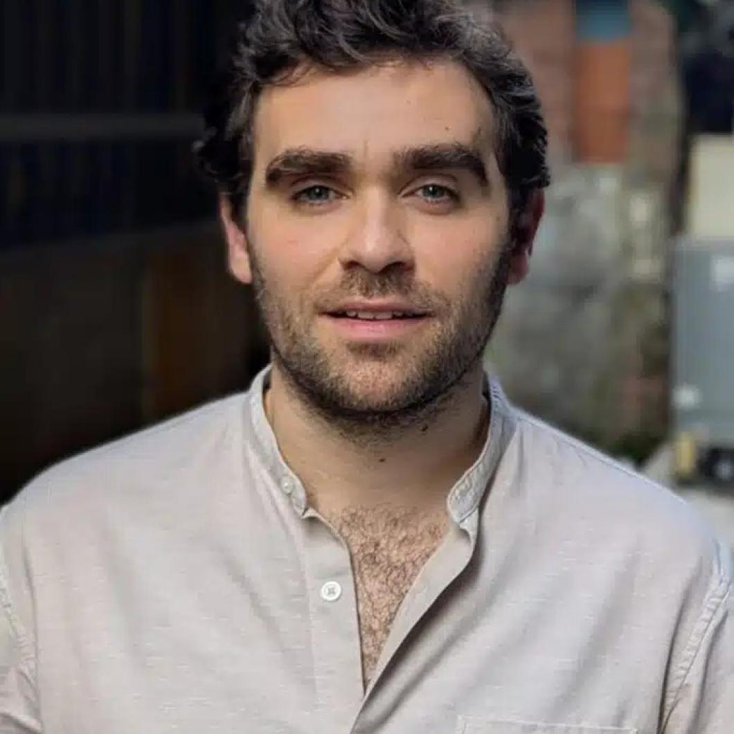 Portretfoto Diederik Baazil